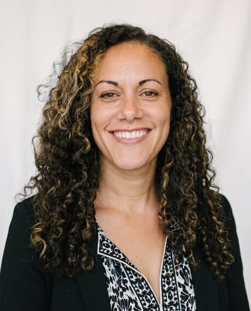 Lora Ziebro, Christian speaker and author from Maryland